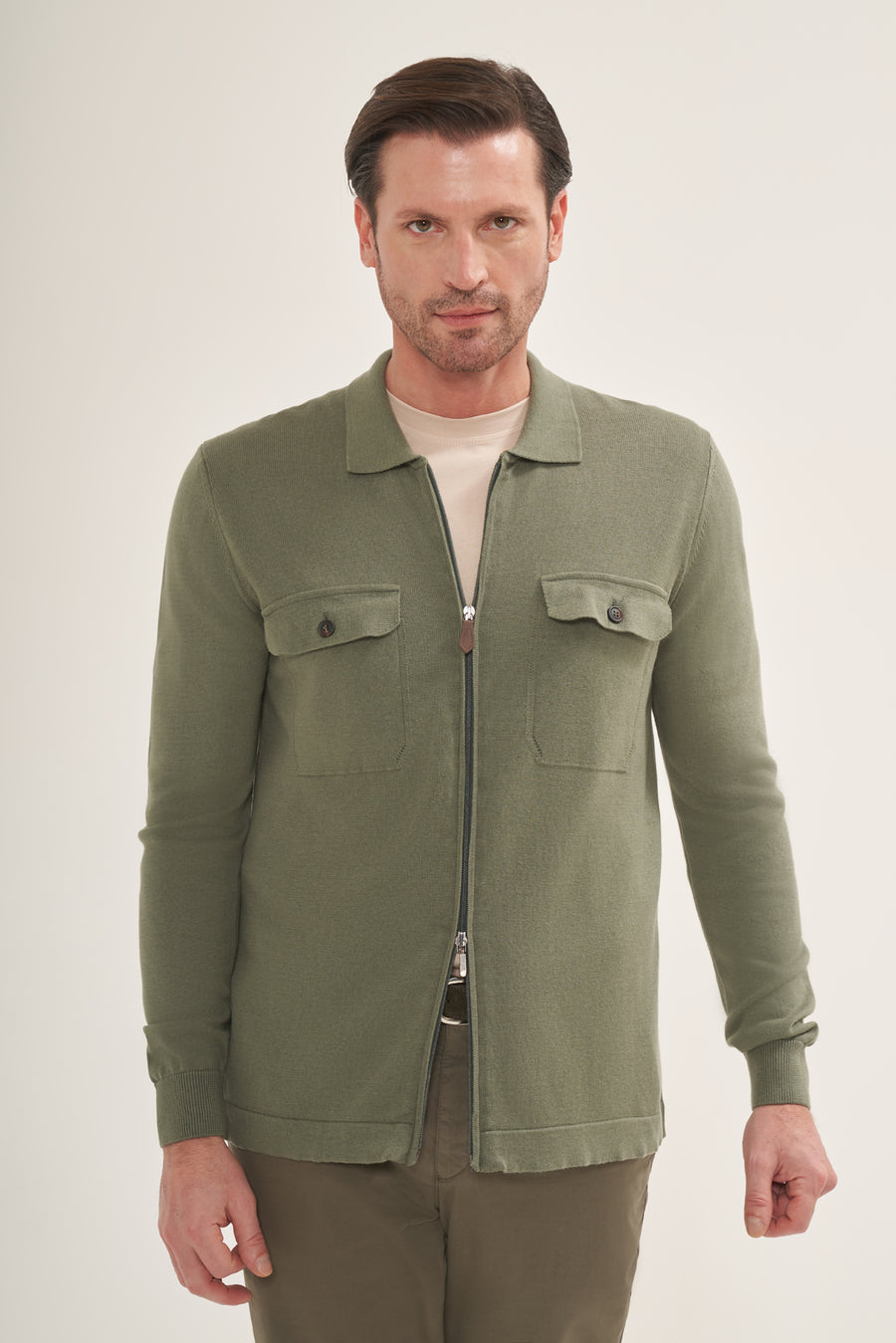 Lightweight knit Zip-Up Overshirt