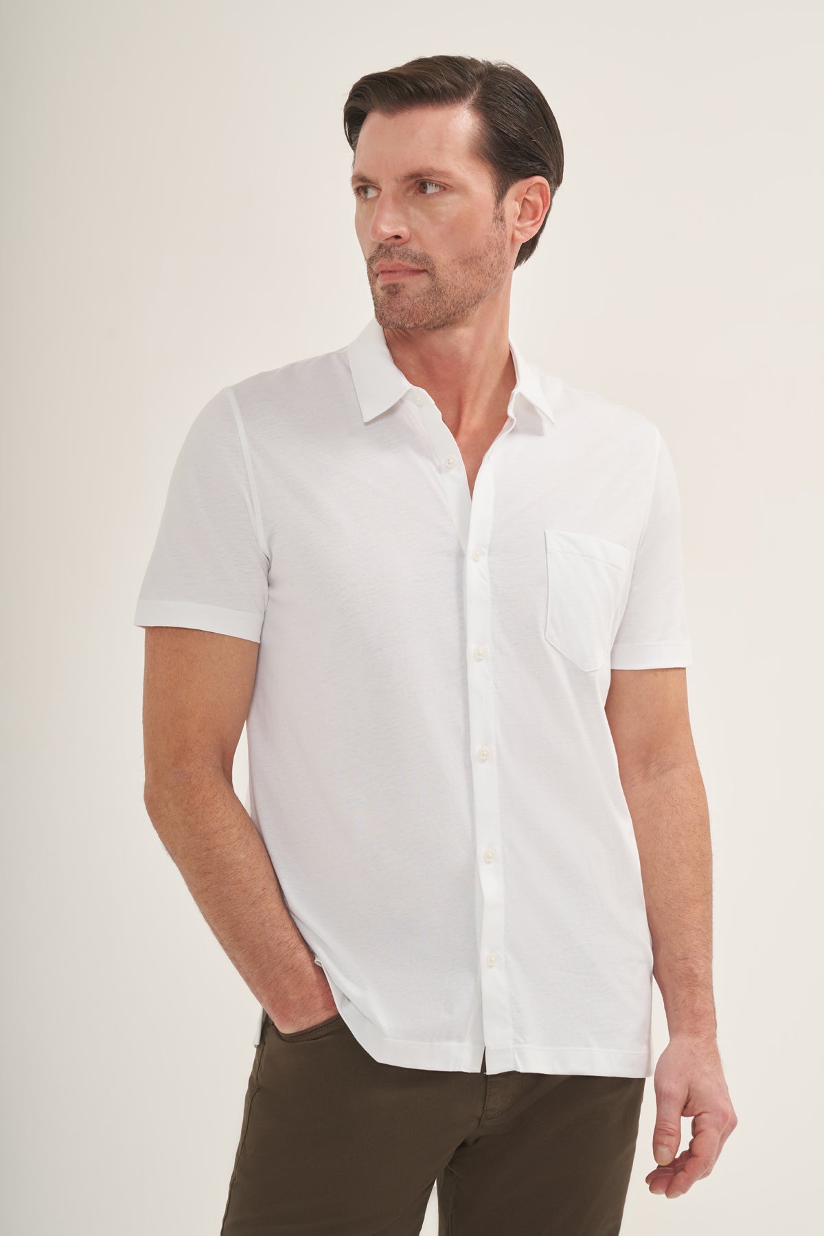 The Essential Short sleeve Cotton Button-Up
