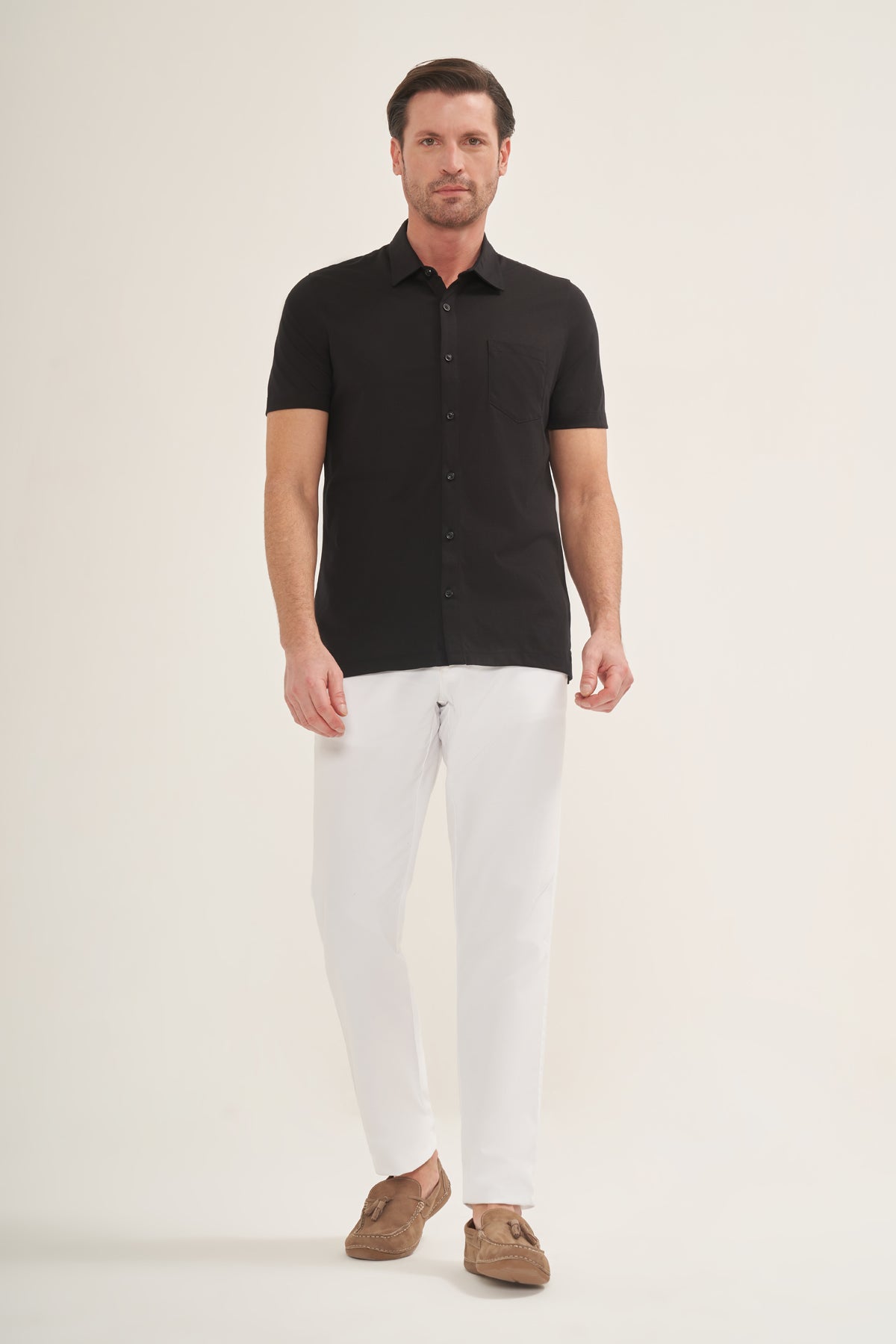 The Essential Short sleeve Cotton Button-Up
