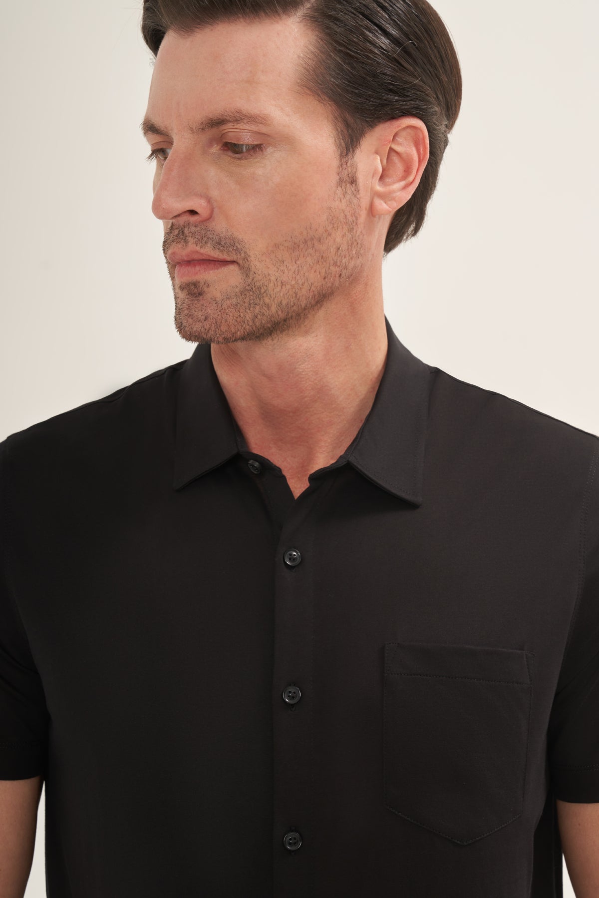 The Essential Short sleeve Cotton Button-Up