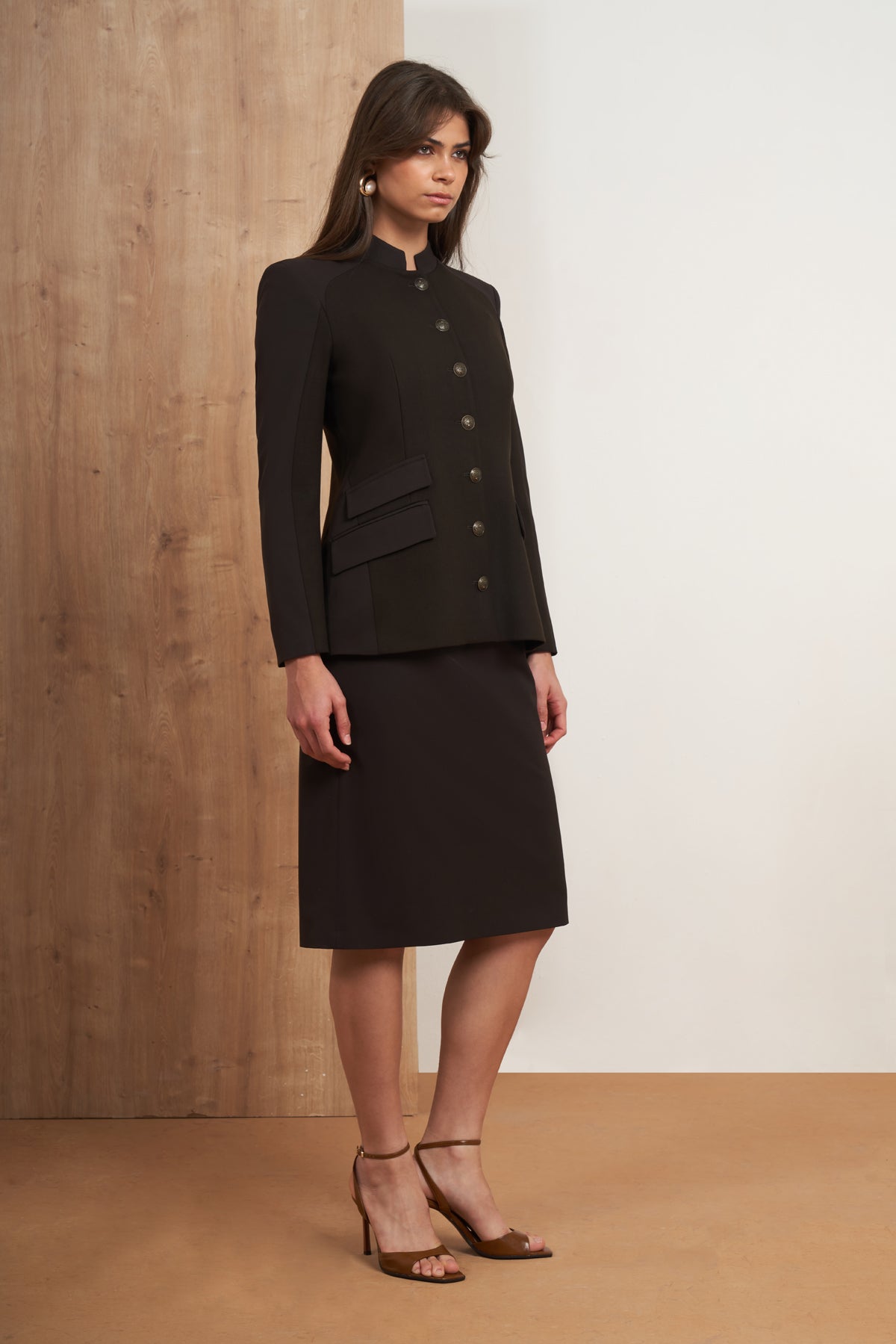 Button Skirt Suit
