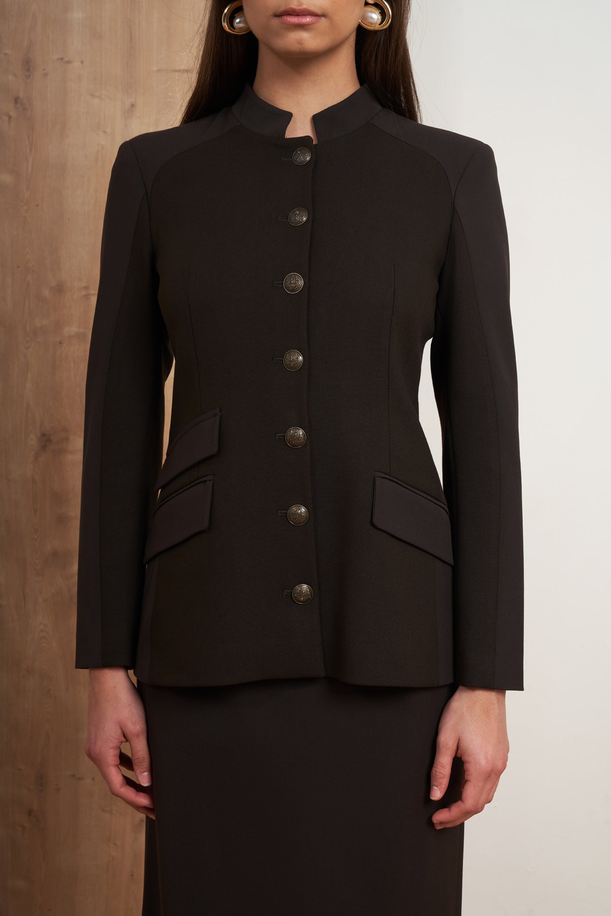 Button Skirt Suit