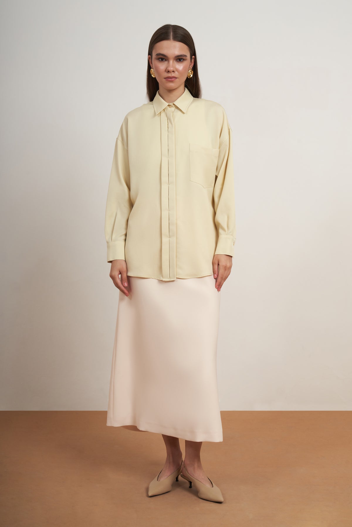 Relaxed Pocket Blouse
